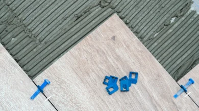 What is a Tile Leveling System